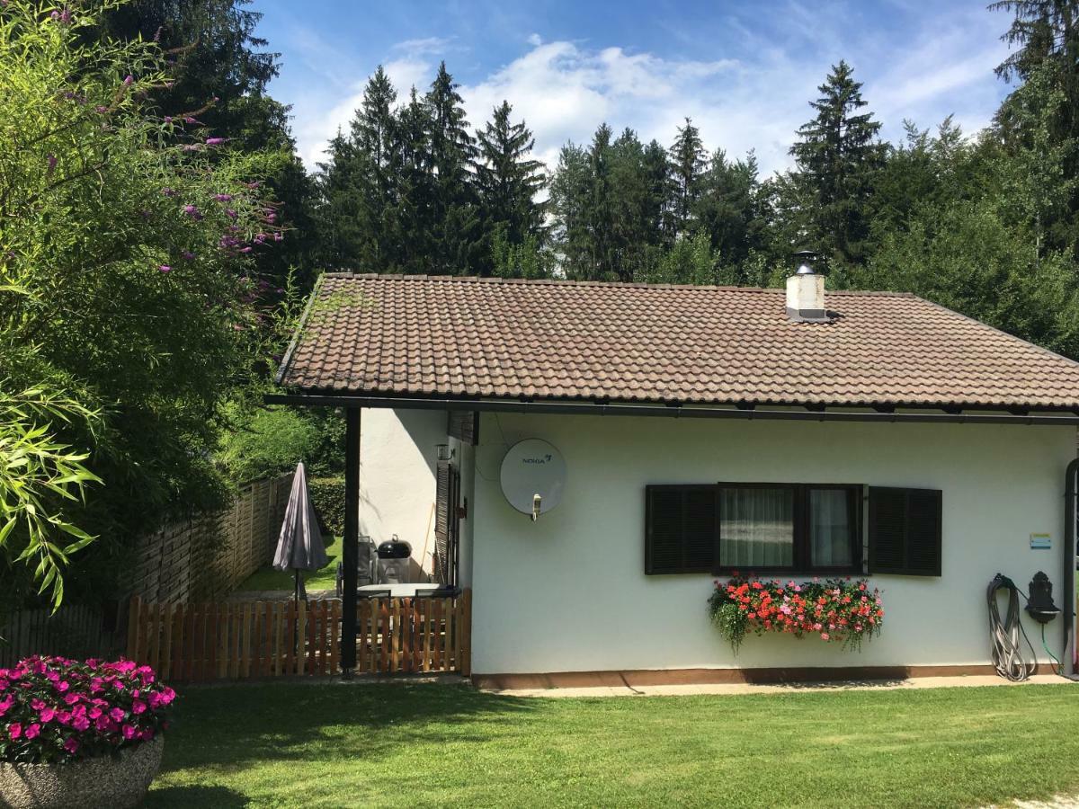 Ferienbungalow Weber Velden am Wörthersee Exterior foto